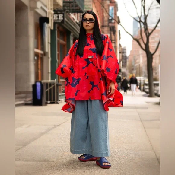 Freshy Cali Blue and Red Slide Sandals 🆕 - Picture 8 of 9